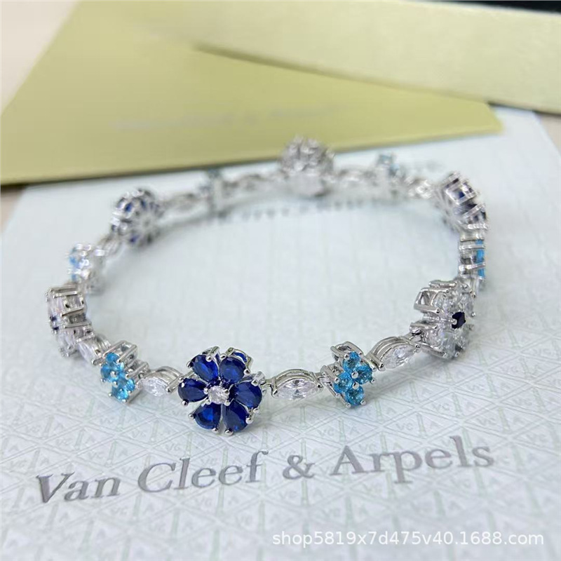 Midsummer Night's Dream Forget-Me-Not Diamond Bracelet for Women, Light Luxury High-End HW Full-Diamond Floral Bracelet, 925 Sterling Silver Bestseller