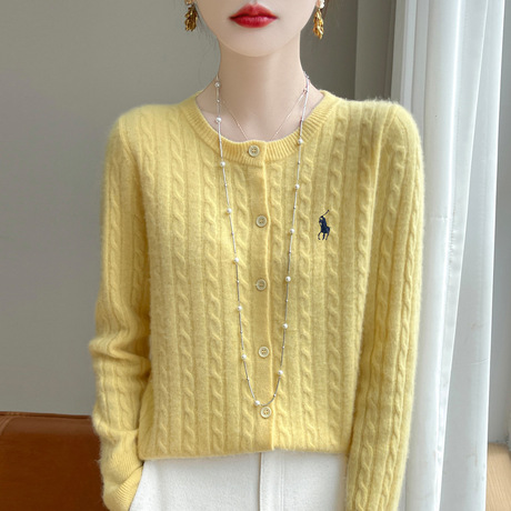 2024秋冬新款精纺羊毛圆领绞花刺绣女针织衫毛衣外套麻花开衫上衣