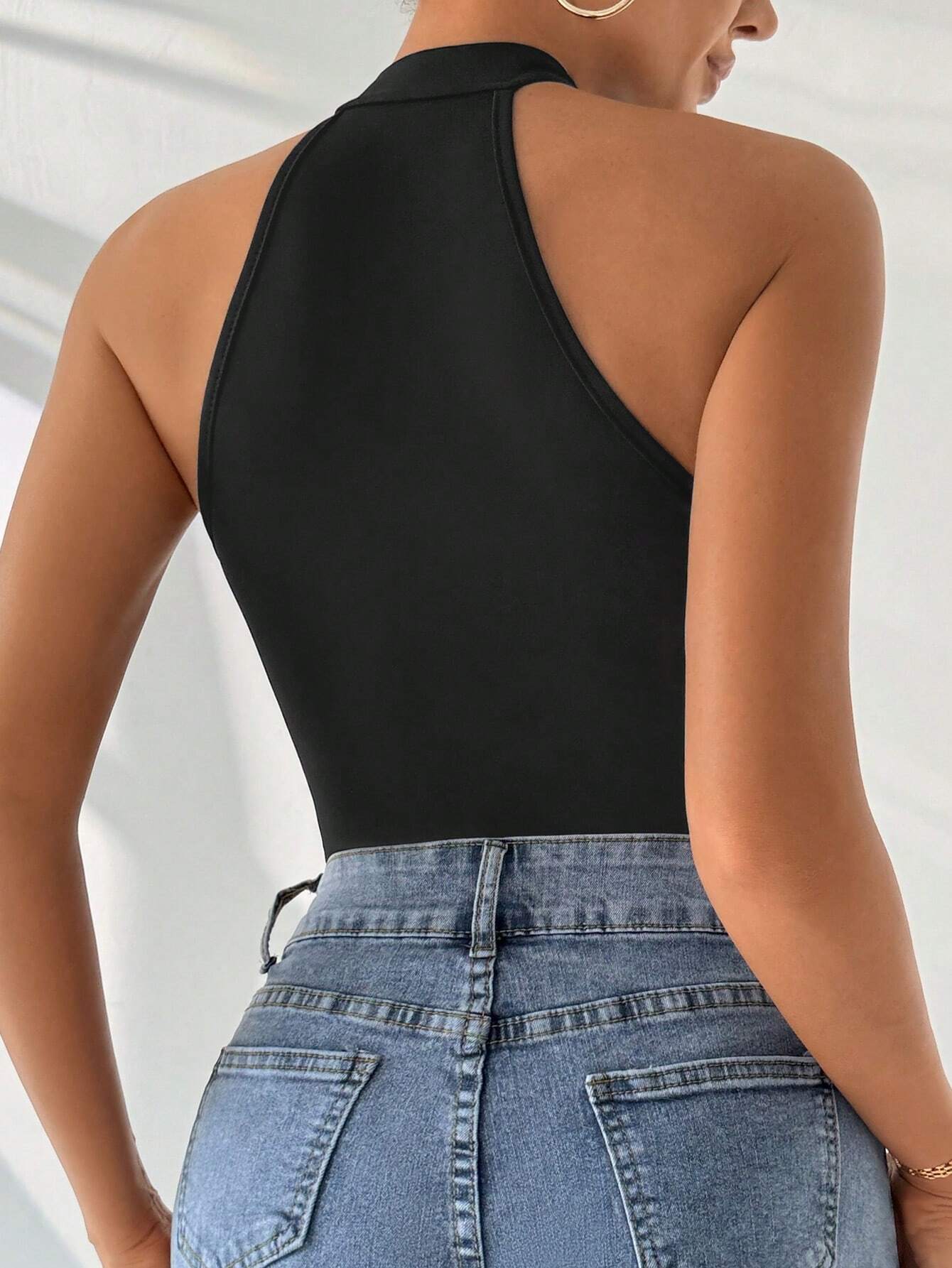 Venta Al Por Mayor Mujeres Vacaciones Estilo Simple Color Sólido Sin Mangas Bodys display picture 3