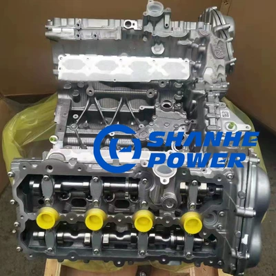 Engine assembly engine is suitable