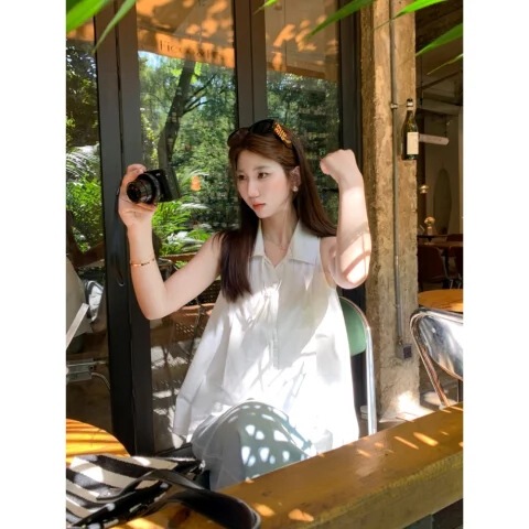 Korean Style White Sleeveless Vest Shirt Women's Summer Design Sense Niche Beautiful Shirt Doll Shirt Elegant Top Korean Style White Sleeveless Vest Shirt Women's Summer Design Sense Niche Beautiful Shirt Doll Shirt Elegant Top