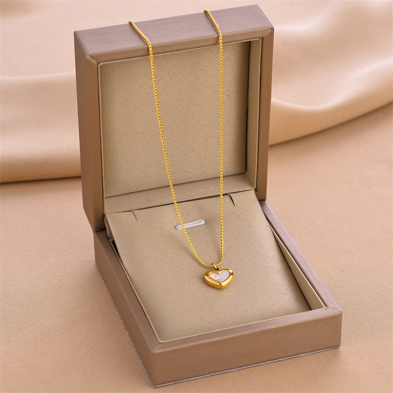 20g Weight Necklace Classification Fashion Heart Shape Titanium Steel Gold Plated Necklace