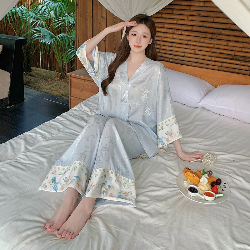 Custom-Made New Ice Silk Pajamas for Women, Cardigan and Long Pants Two-Piece Set, High-End Chinese Style Loungewear That Can Be Worn Outside Custom-Made New Ice Silk Pajamas for Women, Cardigan and Long Pants Two-Piece Set, High-End Chinese Style Loungewear That Can Be Worn Outside