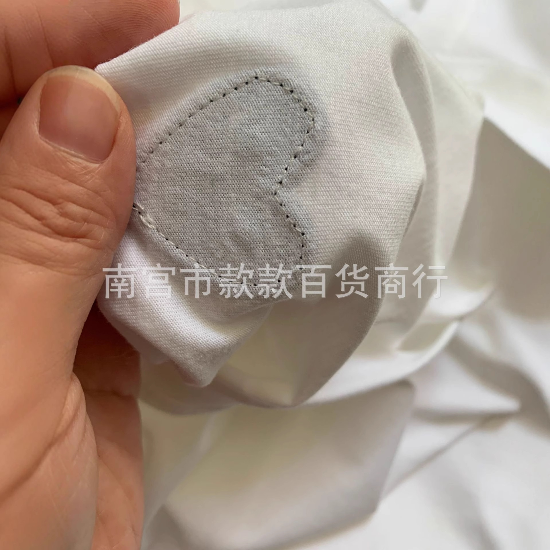 右肩半袖Tシャツ 男女兼用 丸首 夏 刺繍 ラブ トレンド ブランド 純綿 五分袖