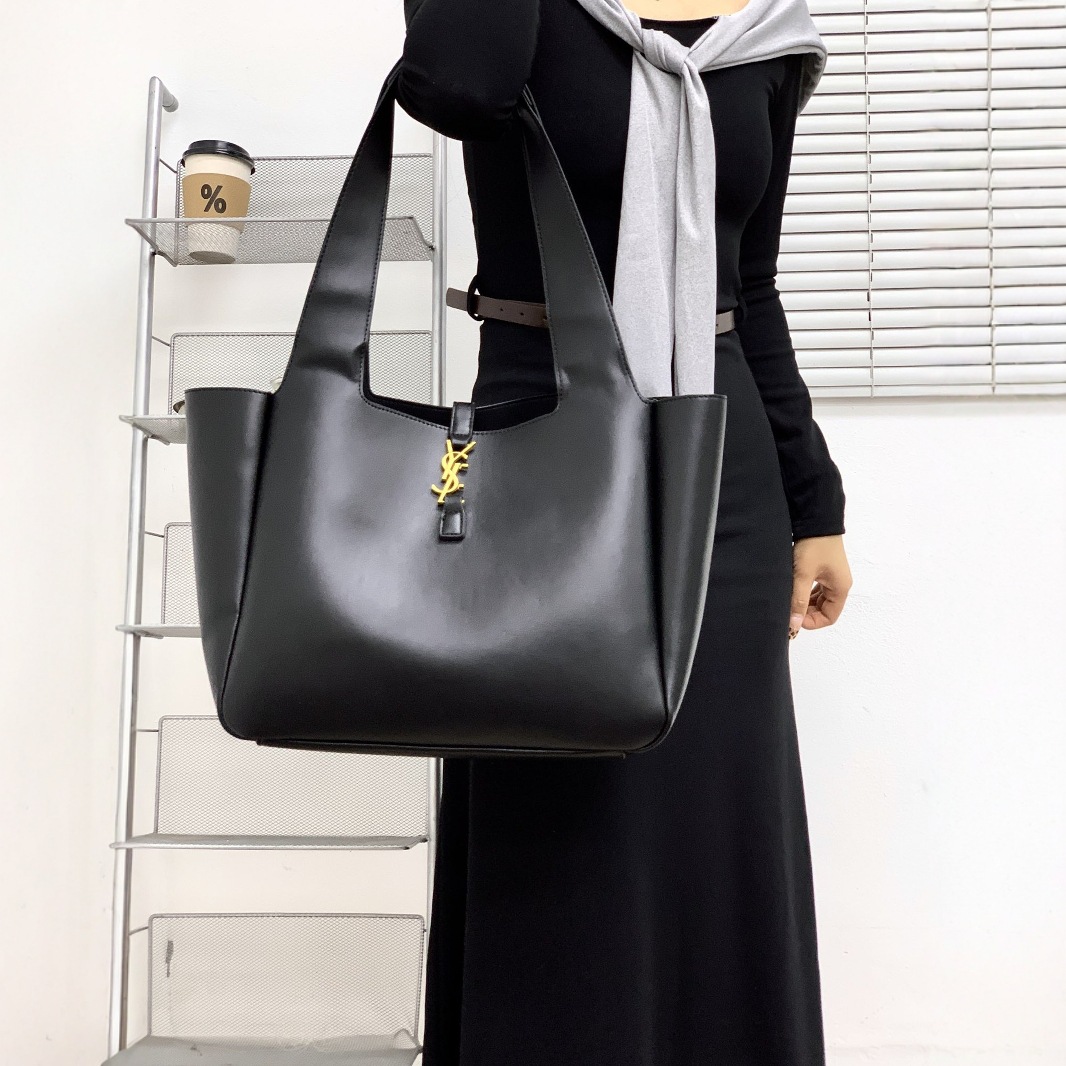 通勤hobo中古手持ち手首ハンドバッグバケツバッグ脇下バッグ大容量高级感ワンショルダーバッグレディース