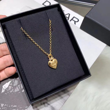 С���L��ɫ������ĸ�朕r�и߰汾���s�����������ĵ������۶��h