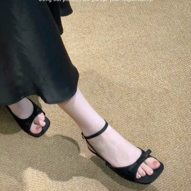 Summer slippers with bow with a strap, 2024 years