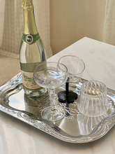 Ӣʽ�͹��бP���y���ٲ����бP���������ռ{�P�L�����c��ˮ���P