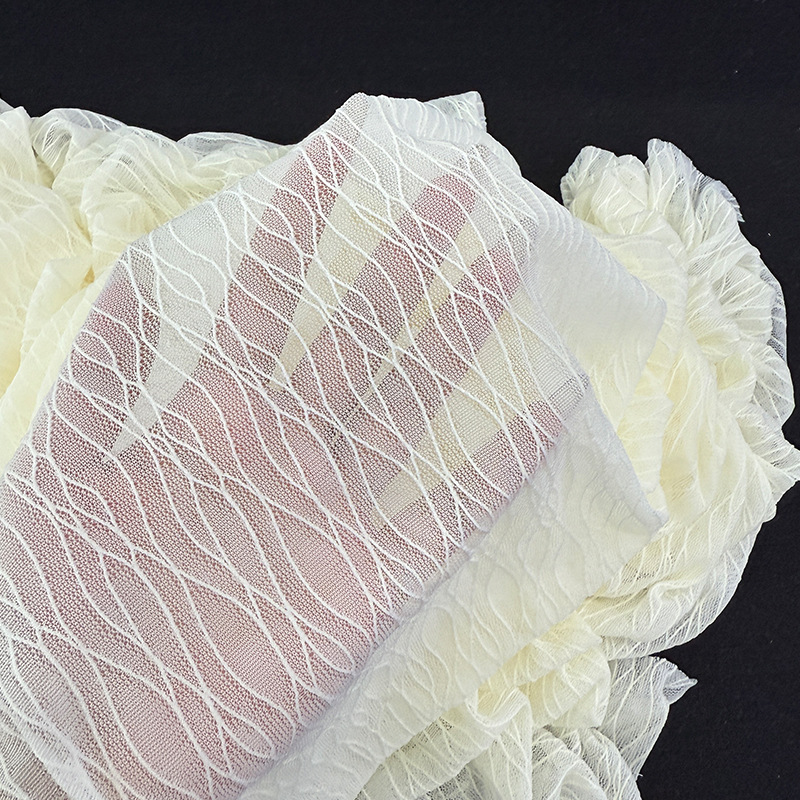2026 nueva moda agujero encaje brocado telas de amoníaco chaqueta interior con ropa de base fabricantes de ropa de mujer en stock