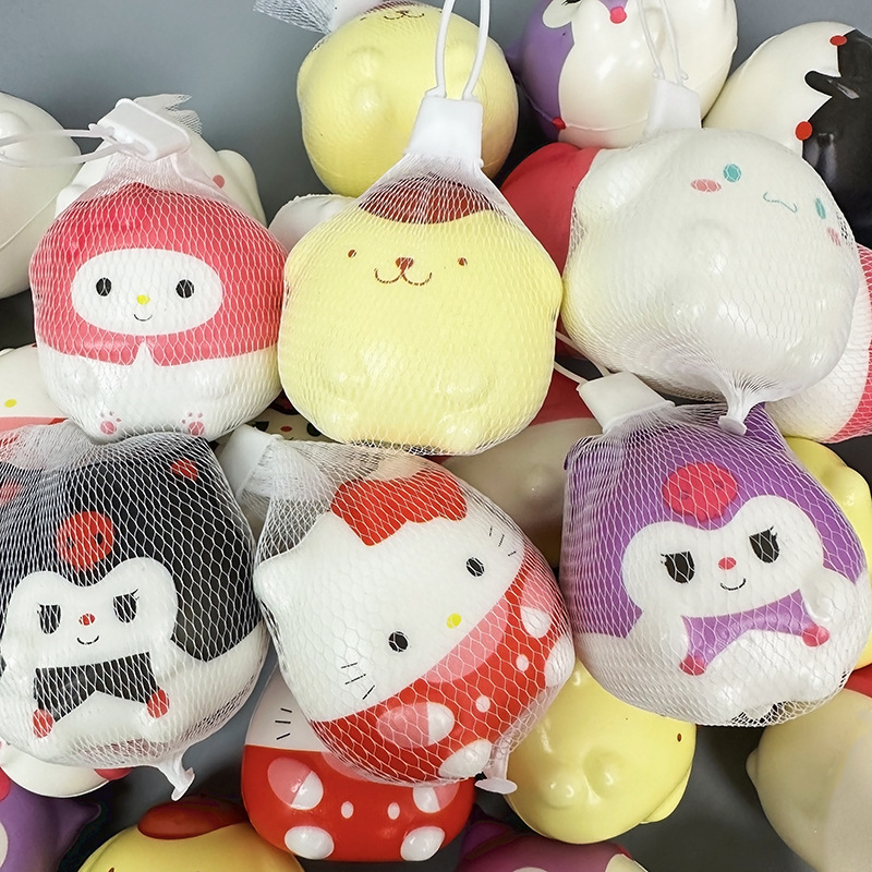 サンリオ ニンニクおもちゃ ストレス解消 子供向け小さなおもちゃ スローリバウンド人形 減圧グッズ ギフト ホオジロバード置物 屋台卸売|undefined