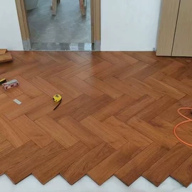 实木地板;实木复合地板