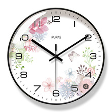 易普拉8152挂钟客厅钟表挂墙时钟清新挂表创意简约静音扫秒石英钟