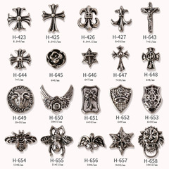 ネイルパンク風クロハートネット赤レトロ合金アクセサリー新型クロス黒平底爪アクセサリー卸売り