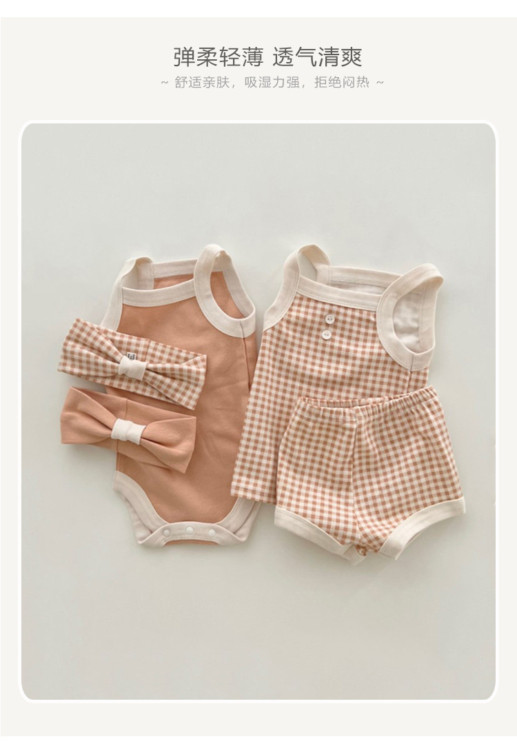 D22756 Plaid Sling Suit Plus Model_06.jpg