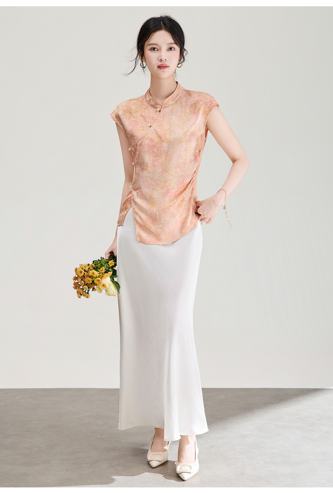 Áo vest không tay nữ kiểu Trung Quốc mới, chất lụa Jacquard nhuộm chìm, tà áo chéo, mặc mùa hè — màu xanh nhạt chi tiết 29