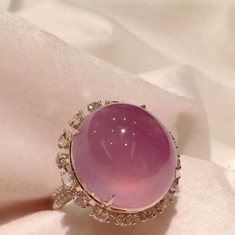 Natural Crystal And Gemstone Charm For Positive Energy And Luck_voghion.com