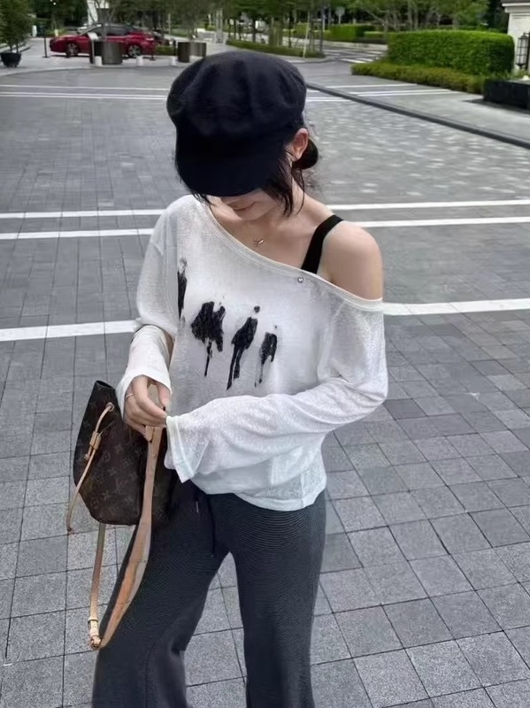 韩版宽松露肩人物印花长袖T恤女2025夏季新款慵懒风减龄百搭上衣|undefined