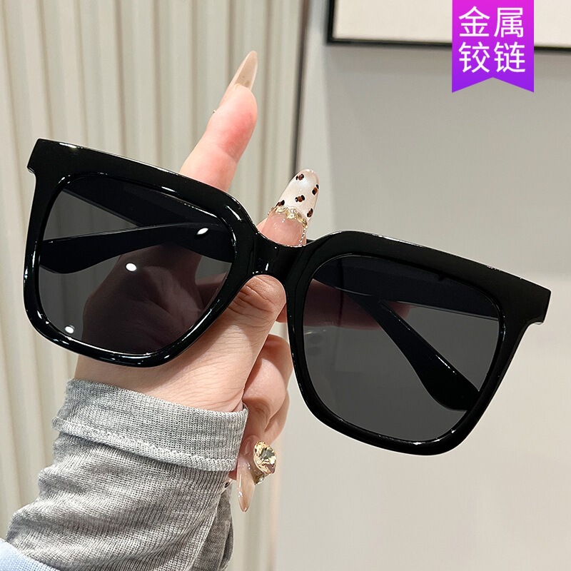 新款网红款复古墨镜女夏圆脸韩版潮高级感小脸款街拍显脸小太阳镜|undefined