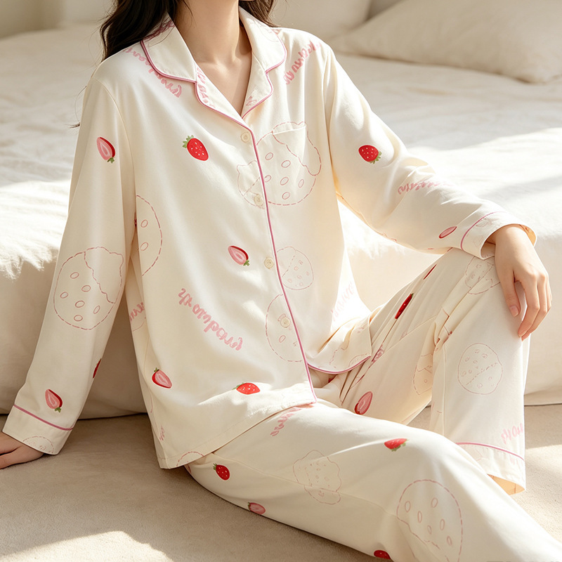 Sweet and fresh strawberry-patterned cardigan pajama set for women, featuring long sleeves and long pants, made of a cotton-like fabric, suitable for spring and autumn, and designed as casual loungewear