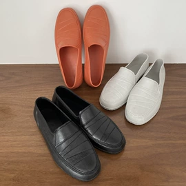 女式雨鞋;男式雨鞋;厚底拖鞋