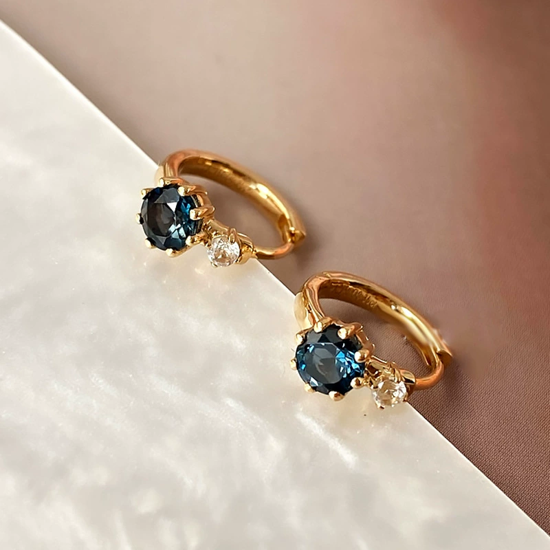 Серебряная игла, японские маленькие серьги «Гранат»