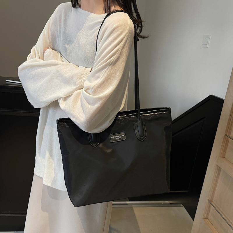 Oxford bolsa de tela para mujeres 2024 nueva bolsa de hombro casuales versátil bolsa de tela de alta calidad bolsa de viaje