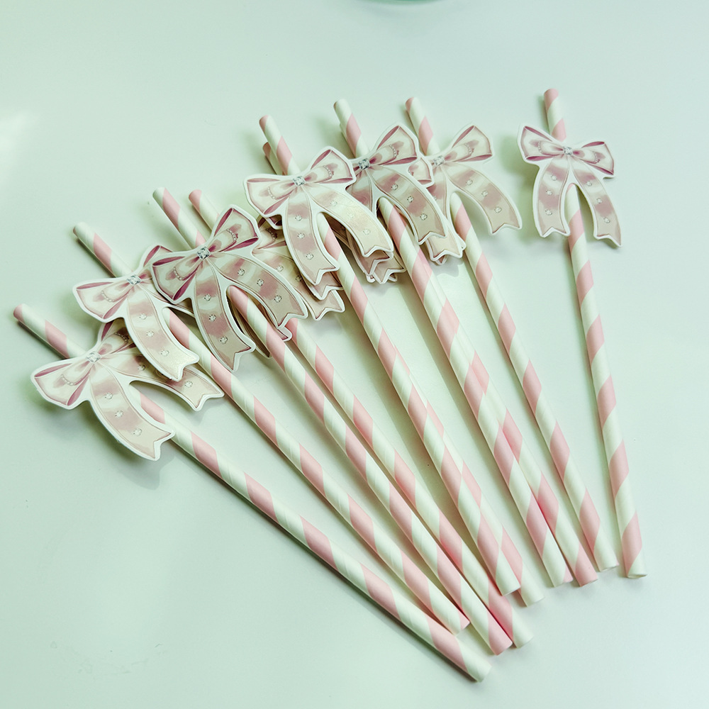 Trazo creativo transfronterizo pajita de papel decoración de fiesta mesa de postres vestido de cumpleaños botella de pudín complemento de pastel