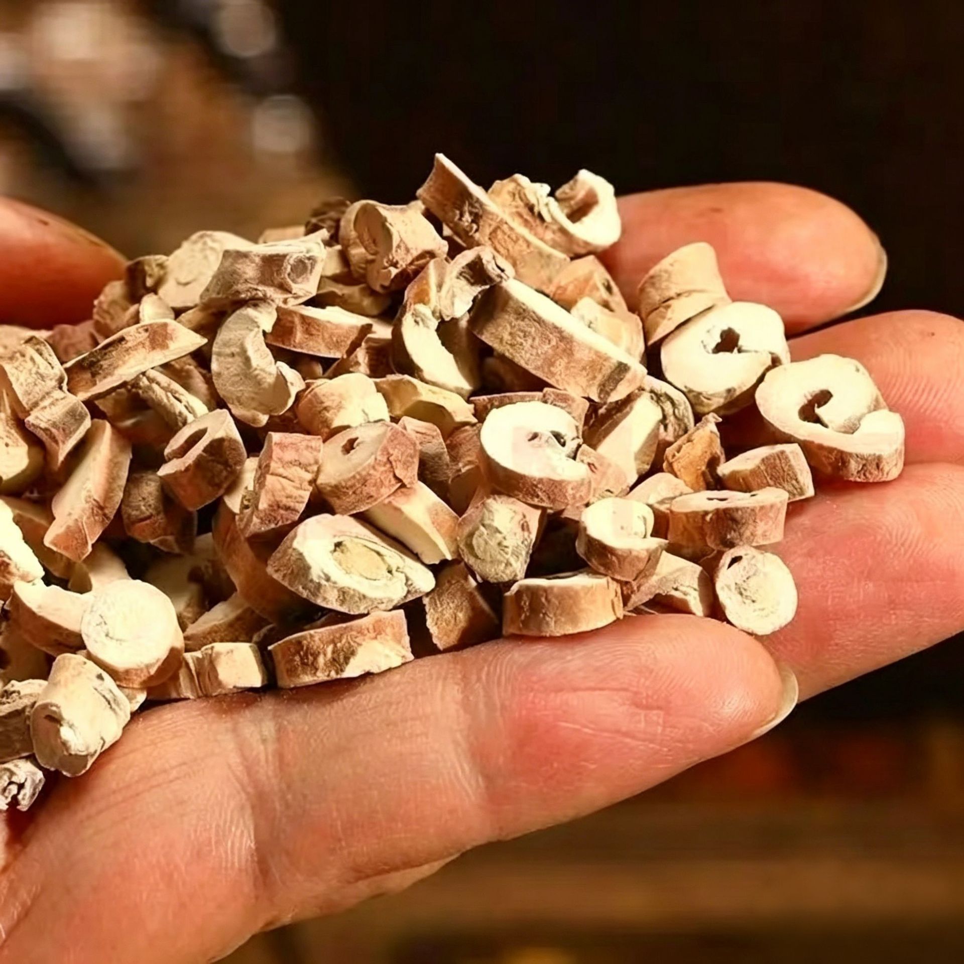 Mu Dan Pi Slices (Moutan Cortex) — Unsmoked Dan Pi Root Bark for Cooking & Tea specifications