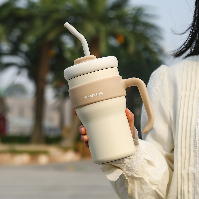 Xinbake large-capacity handle cup high-value thermos cup ice bully cup 316 stainless steel insulation cold coffee cup Xinbake large-capacity handle cup high-value thermos cup ice bully cup 316 stainless steel insulation cold coffee cup