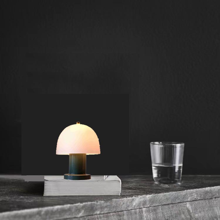 Luz de hongos transfronterizos nórdico hogar estudio ambiente de luz de red personalidad creativa dormitorio principal lámpara de cabecera