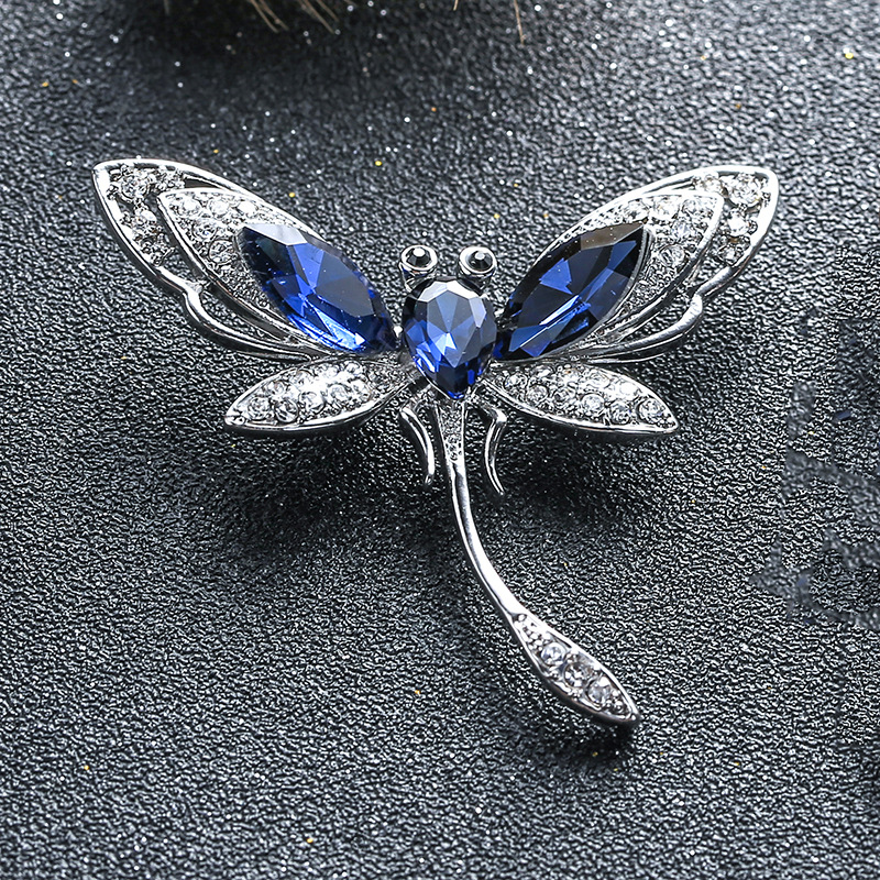 New Style Elegant Dragonfly Brooch Women's Retro Crystal Insect Corsage Elegant Pin European and American Fashion Atmosphere Clothing Accessories