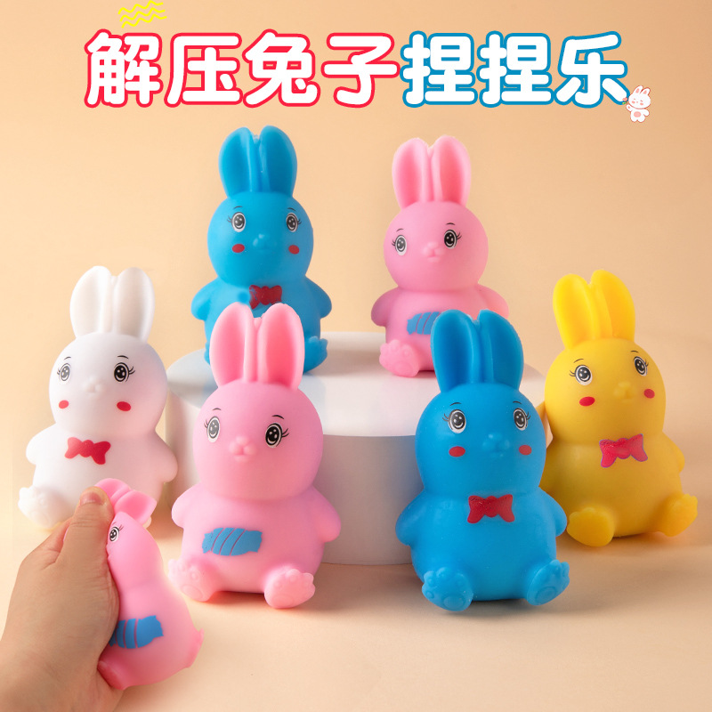 Pegamento suave lindo conejo pellizco música harina descompresión ventilación juguete lindo rebote lento adornos al por mayor