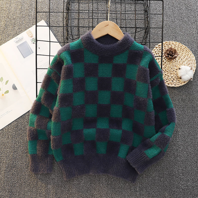 네이비 블루 스퀘어 스타일