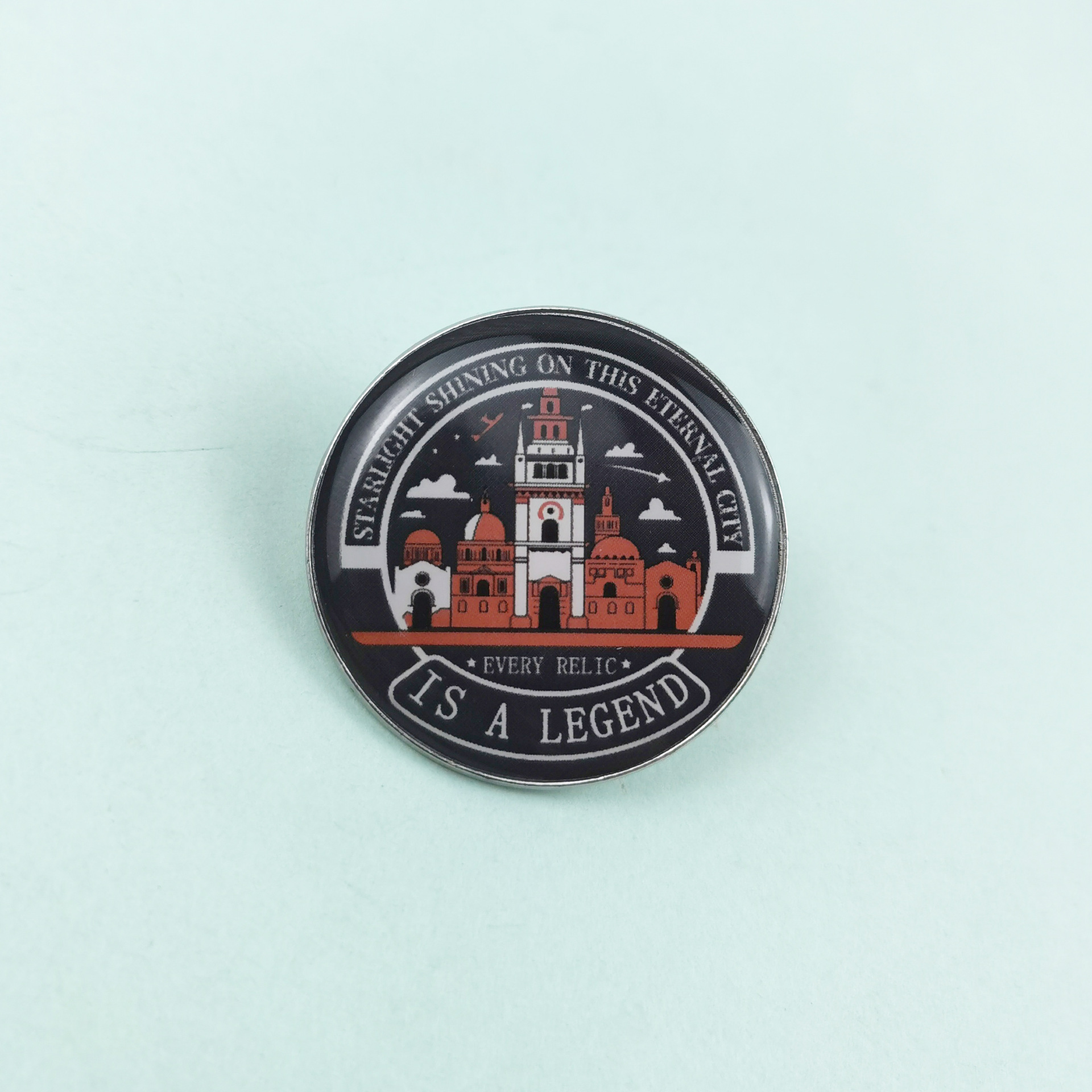 Broche de metal redondo transfronterizo patrón de dibujos animados medalla de joyería estilo retro europeo y americano mochila insignia de alfiler