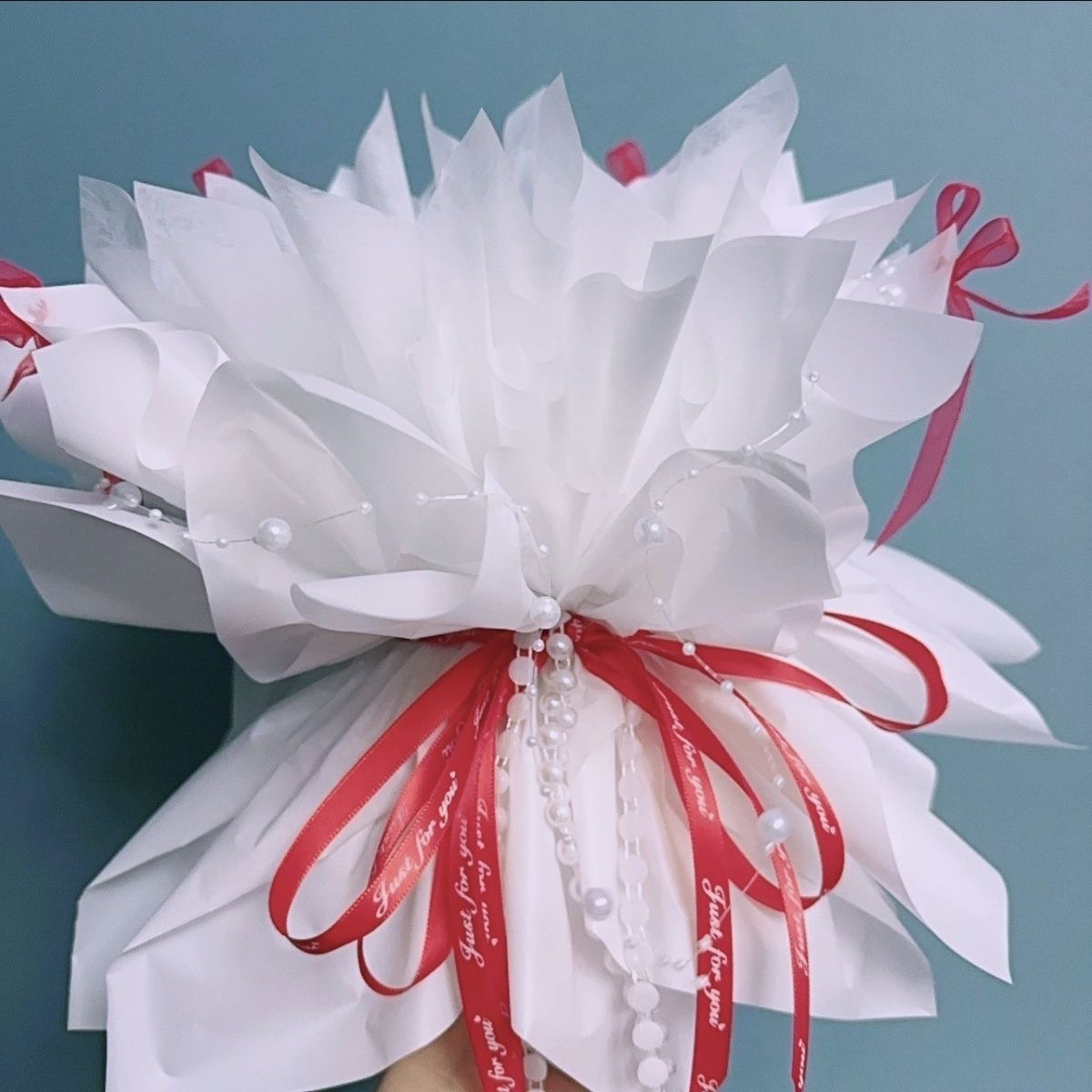 Nuevo estilo de estilo de ballet rojo de alto valor semiacabado conchas de flores al por mayor conchas de flores redondas regalos diy Día de San Valentín