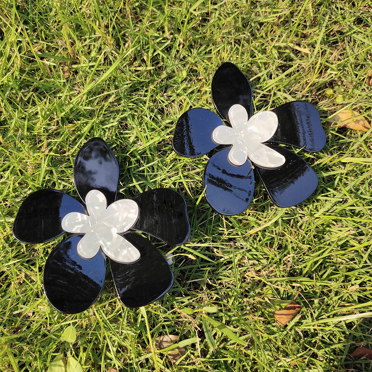 Golden Plated Plating Material Drop Earrings Classification 1 Pair Quantity 1 Pair Exaggerated Flower Arylic Drop Earrings