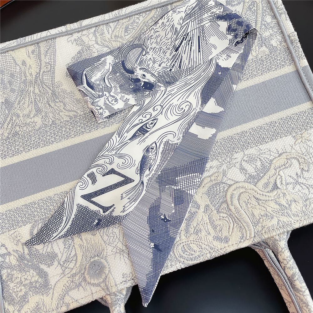 20g Weight Silk Scarf Classification Daily Occasion Silk Material Letter Pattern All Seasons Season Women'S Gender Printing Design Fashion Style Women's Fashion Letter Silk Printing Silk Scarves 56