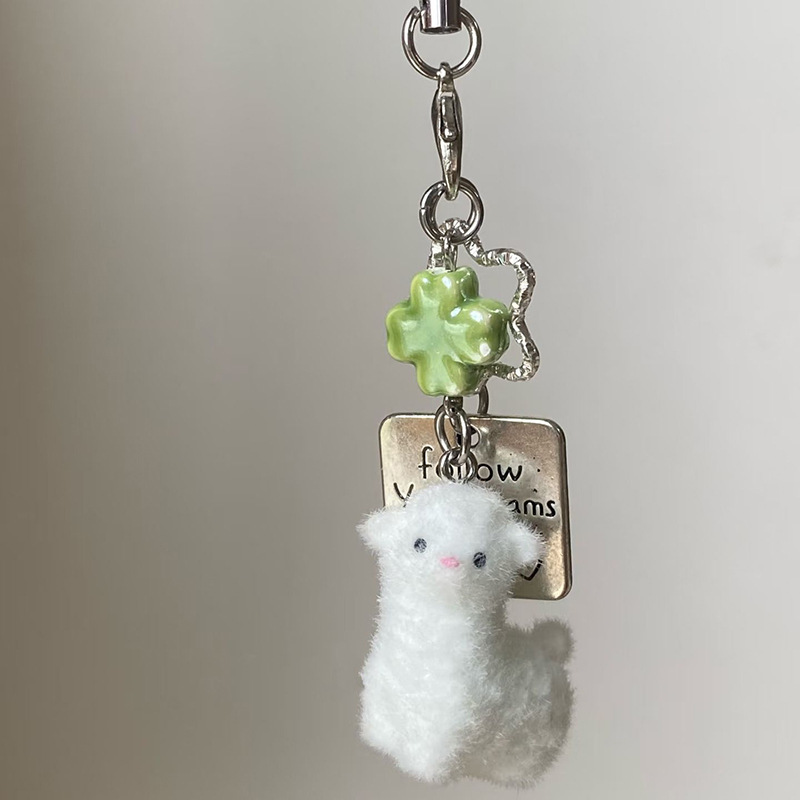 Lucky Little Wool Flocked Keychain Four-Leaf Clover Sheep Cute Mobile Phone Chain Gift Bag Camera Pendant