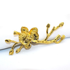 酒店样板房新中式金色梅花餐巾环 餐巾扣 餐巾圈装饰品厂家直销 O1CN012CDG1o1HVxO48nUZE_!!3342640764-0-cib.230x230.jpg