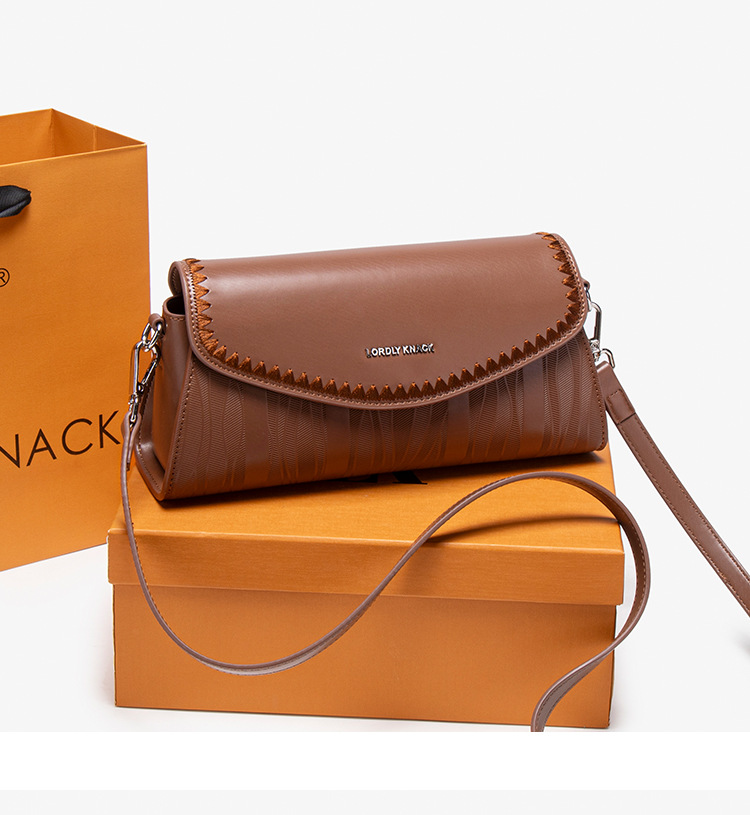 Túi đeo chéo nữ phong cách retro baguette, kiểu dáng nhỏ gọn đeo vai đơn — đen, trắng, màu nâu, màu sáng chi tiết 26