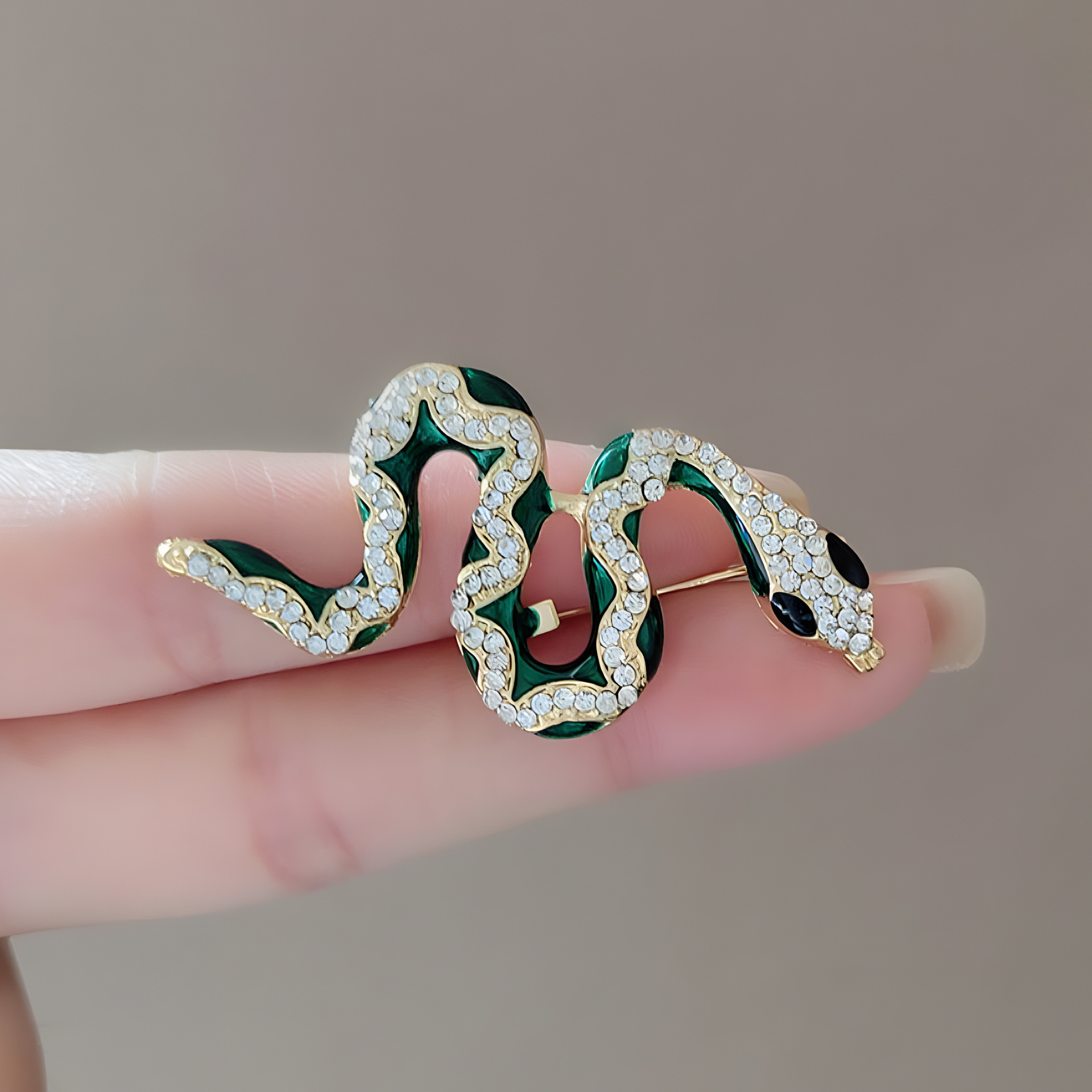 Vintage Schlangen Brosche Mit Strass Edle Anstecknadel Für Damen_voghion.com