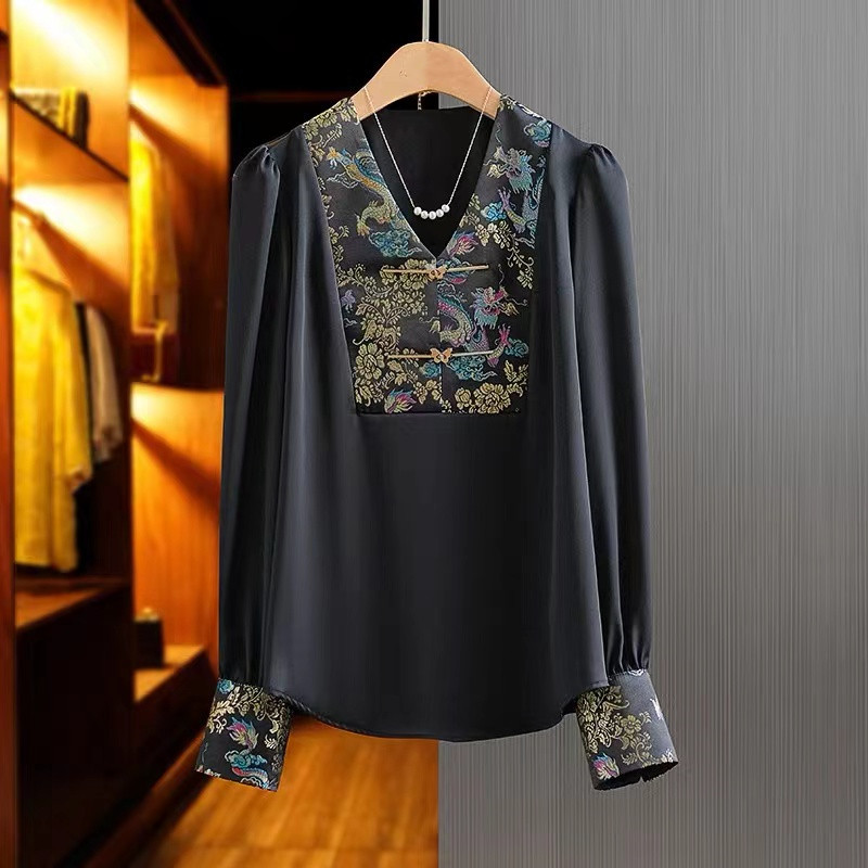Elegant damblusa med v-ringning i acetat jacquard-tyg_voghion.com