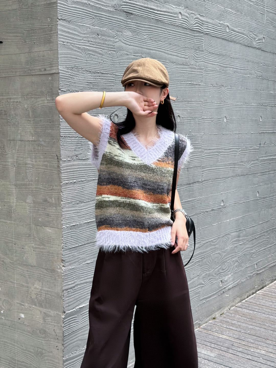 24 invierno Puyuan 2024 otoño y invierno nuevo diseño de rayas sueltas sensación de chaleco de punto suave glutinoso