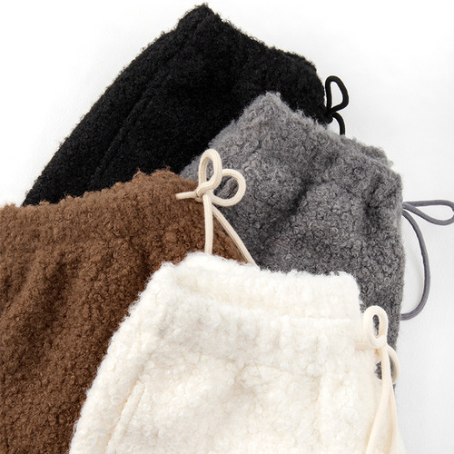 Uncle radish lamb cashmere shorts, women's winter casual pants, high-waist retro warm fluffy pants, loose wide-leg pants,