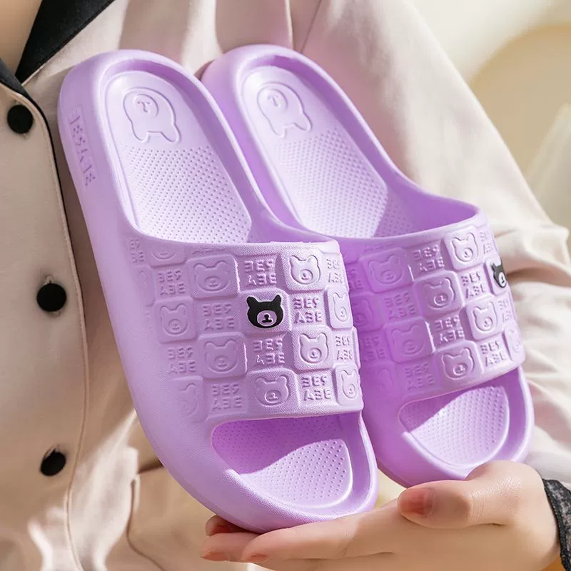 Нескользящие тапочки женский 2025 новый интерьер дом модная ванная ванная комната купание бытовые дышащие холодные тапочки леди носить на улице