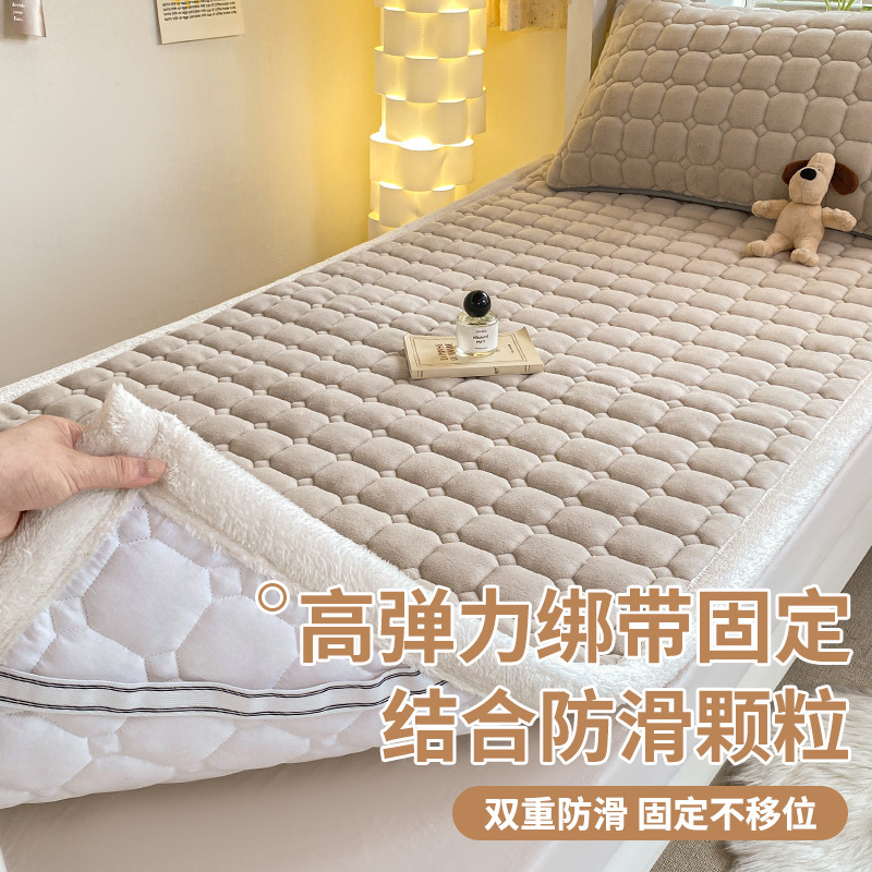Colchón de terciopelo de leche grueso 2025 nuevo dormitorio estudiantil colchón de cama individual especial colchón de terciopelo de invierno y otoño