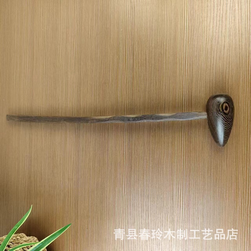 メーカー卸売りの手羽先のハンマーがひょうたんをたたいて卵をたたいてダンベルをたたいて裁判官をたたいてオークションをたたいた|undefined