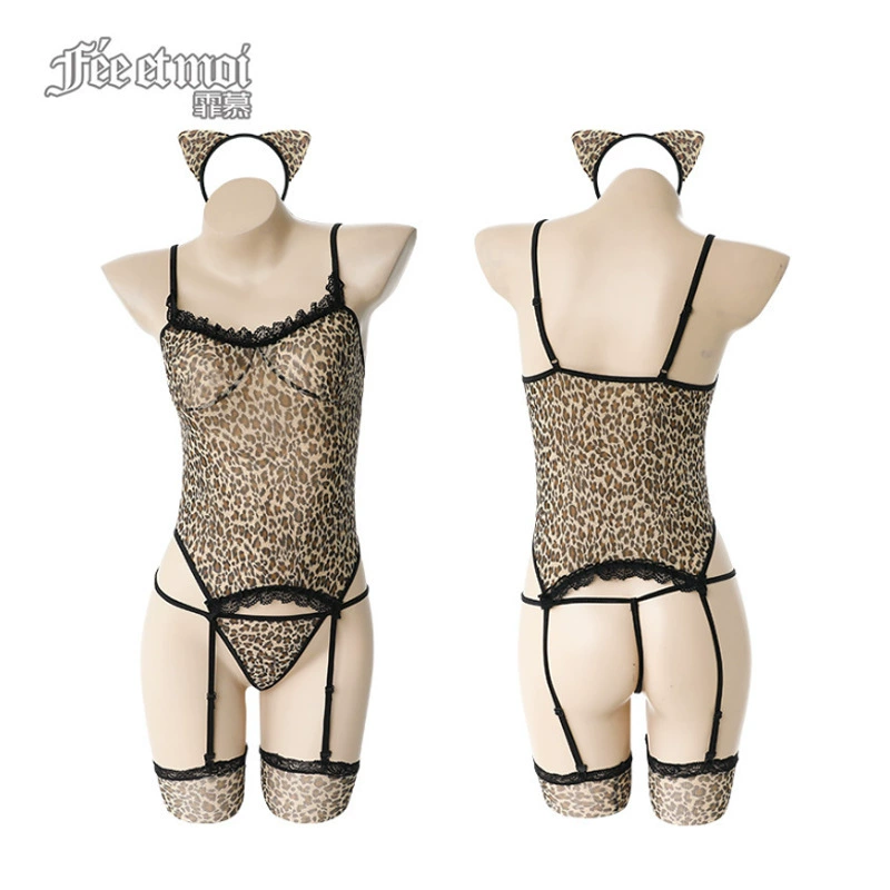 霏慕 Sexy Wild Fresh Fresh Funny Uniform Seduces Leopard Stick Stockings Stake Set 6960