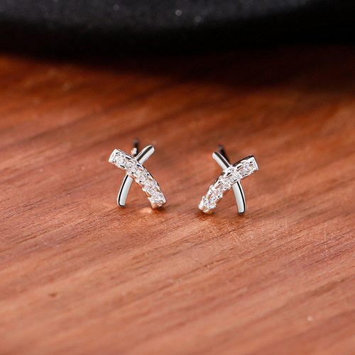 925 Silver Needle Earrings for Women,  New Trendy and Unique Design, High-end Sense, Instagram-style Earrings, Ear Hole Nurturing, Small and Cute Eardrops