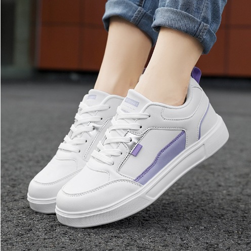 Fashionable two-tone low trend white sneakers for leisure with…